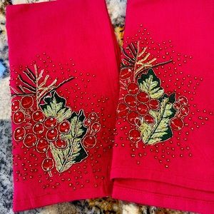 Home Dining - Beautiful beaded napkins